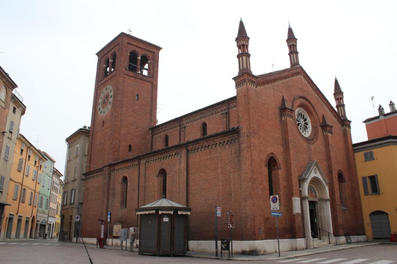 Ferienwohnung Loft 33 Piacenza Exterior foto